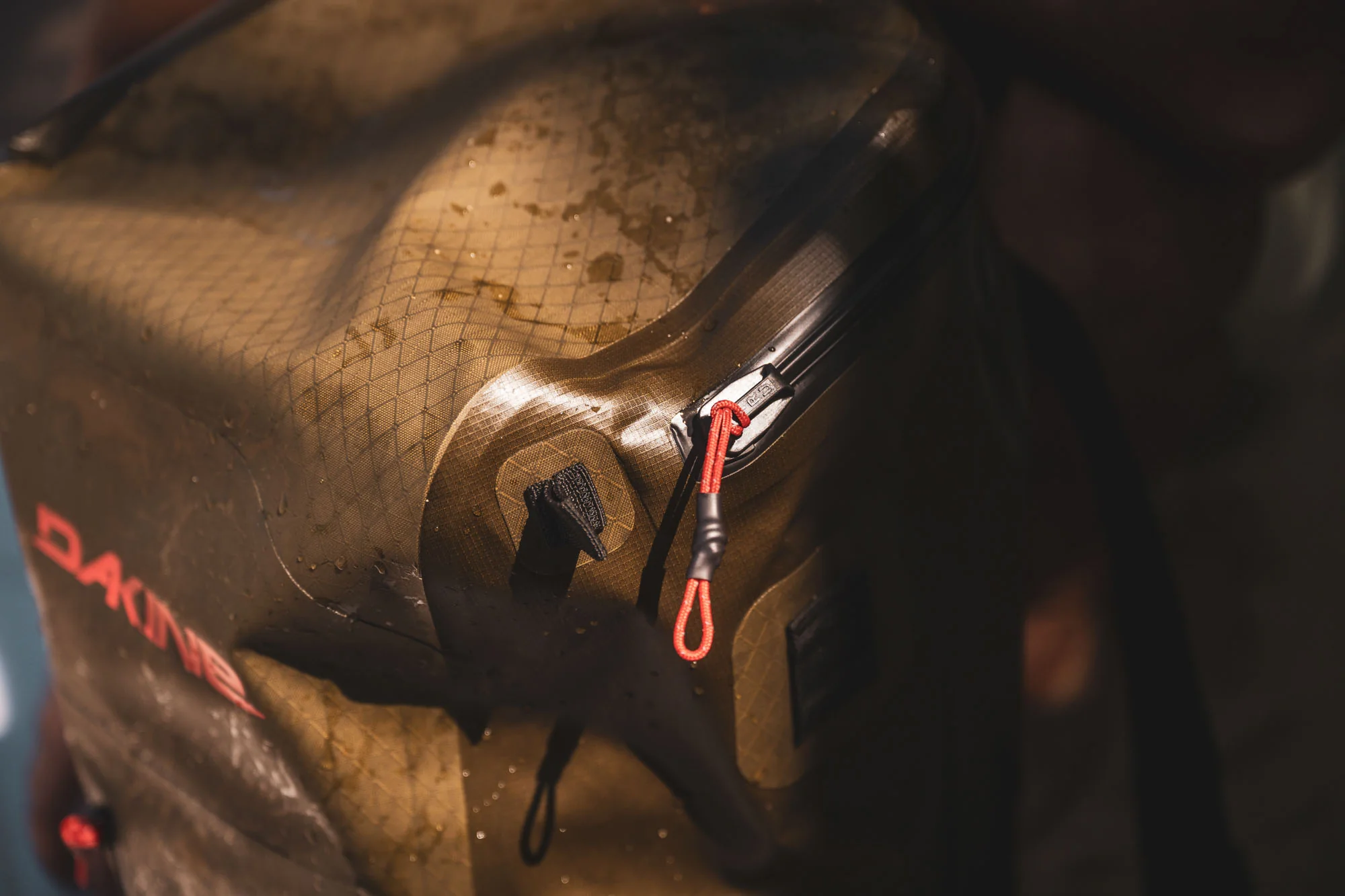 Cyclone DLX Dry Pack 36L - Image 12